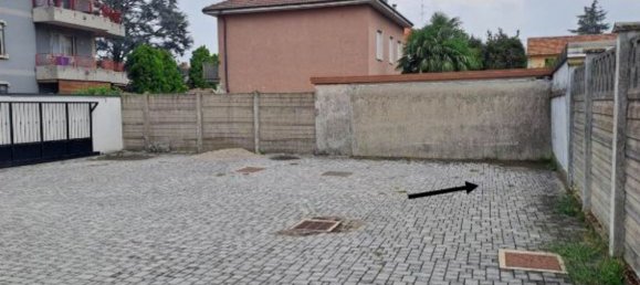 3غرفة منزل ذو طابقين في Nerviano, Italy رقم 137704 20