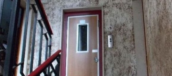 2-salle Appartement à San Giuliano Milanese, Italy No. 33903 10