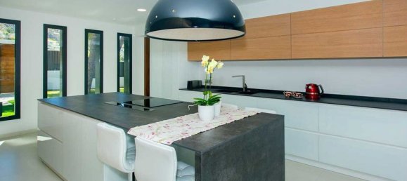 5 bedrooms Villa in Altea, Spain No. 186392 17