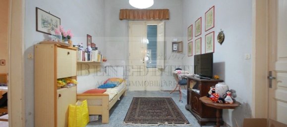 5 rooms House in Pietrasanta, Italy No. 283993 10