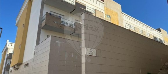 3 Schlafzimmer Doppelhaus in Barreiro, Portugal, Nr. 269012 2