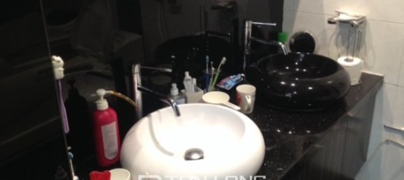 3 bedrooms Apartment in Tay Ho, Vietnam No. 218 10