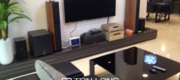 3 bedrooms Apartment in Tay Ho, Vietnam No. 218 2