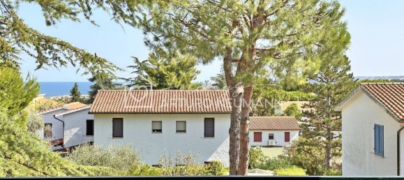 3 rooms Apartment in Numana, Italy No. 297837 3