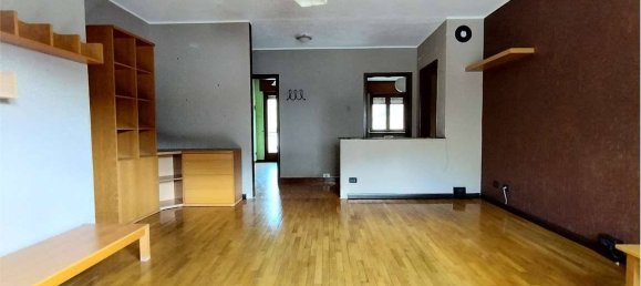 3 bedrooms Apartment in Nus, Italy No. 284149 7