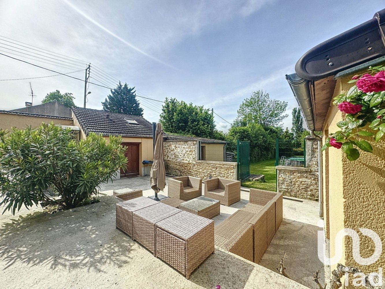 12 bedrooms Villa in Vaux-sur-Seine, France No. 174208