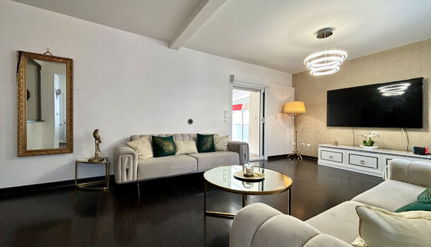 3 bedrooms House in Cormontreuil, France No. 248353