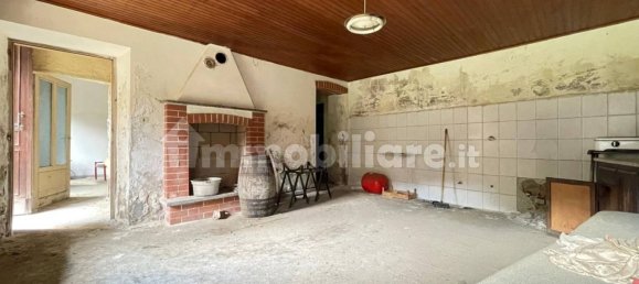 3 bedrooms Villa in Castellinaldo d'Alba, Italy No. 77289 8