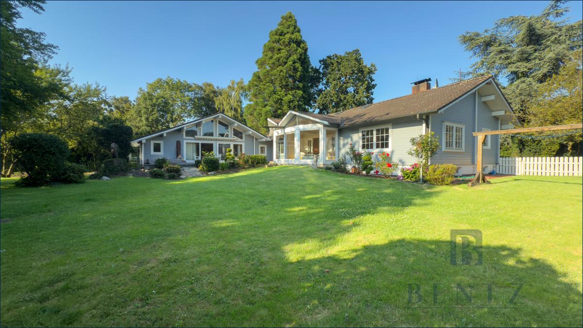 7 rooms Bungalow in Cuxhaven, Germany No. 242230