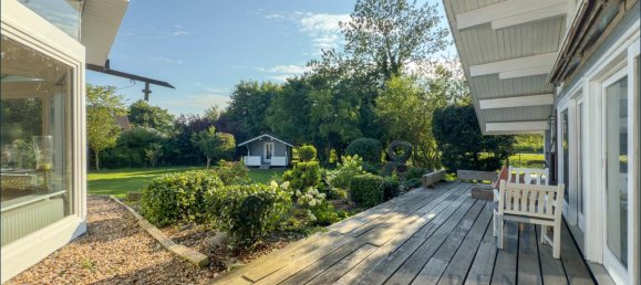 7 rooms Bungalow in Cuxhaven, Germany No. 242230 5