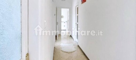 3 Schlafzimmer Wohnung in Baronissi, Italy, Nr. 346828 4