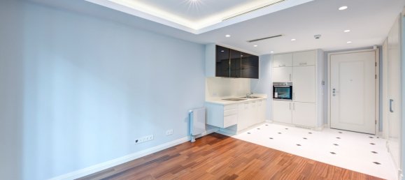 Studio in Istanbul, Turkey No. 25028 5