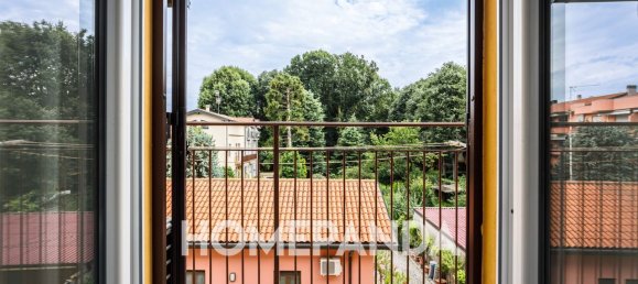 3غرفة شقة في Senago, Italy رقم 137635 18