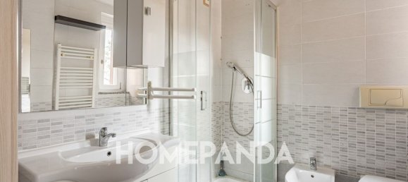 3غرفة شقة في Senago, Italy رقم 137635 21