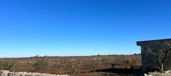 Studio in Turi, Italy No. 85773 10