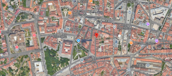 9 bedrooms Building in Porto, Portugal No. 117654 7