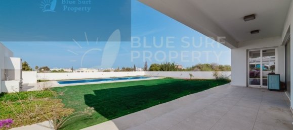 4 Schlafzimmer Villa in Paralimni, Cyprus, Nr. 9215 25