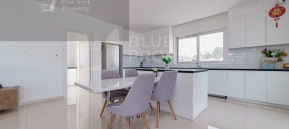 4 Schlafzimmer Villa in Paralimni, Cyprus, Nr. 9215 6