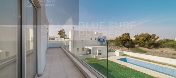 4 Schlafzimmer Villa in Paralimni, Cyprus, Nr. 9215 13