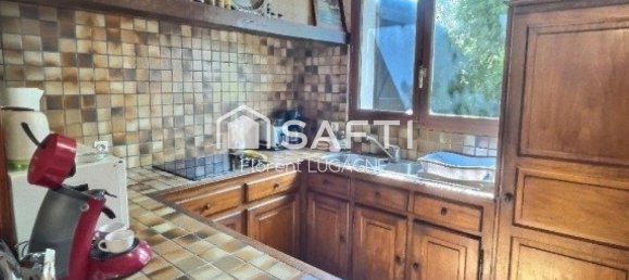 3 bedrooms House in Vendres, France No. 279641 3