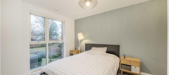 2 Schlafzimmer Wohnung in Acton, United Kingdom, Nr. 10012 6