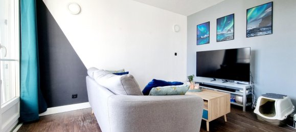 2 bedrooms Apartment in Reze, France No. 103148 2