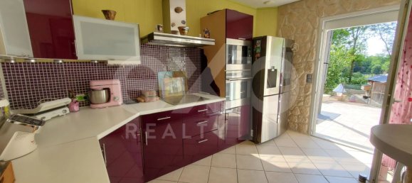 Casa de 6 dormitorios en Pithiviers, France No. 272371 4