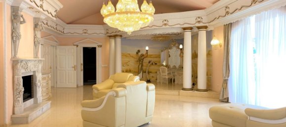 7 bedrooms House in Cadiz, Spain No. 84805 16