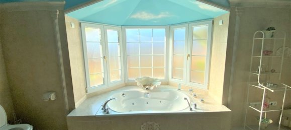 7 bedrooms House in Cadiz, Spain No. 84805 21