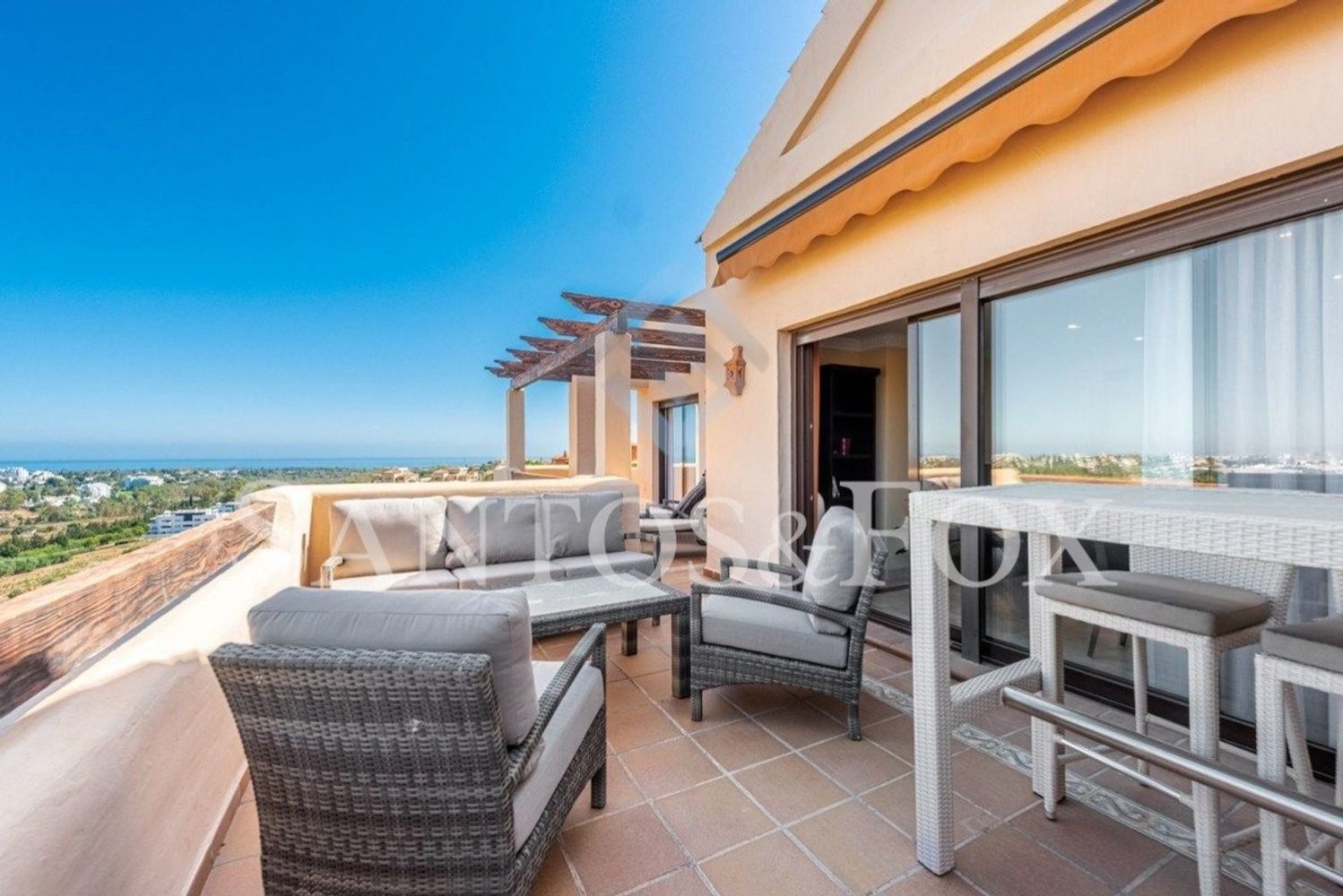 2 bedrooms Penthouse in Malaga, Spain No. 140028