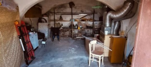 4 bedrooms House in Pescosansonesco, Italy No. 344286 28