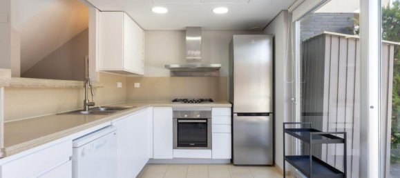 Villa de 4 dormitorios en València, Spain No. 167533 9