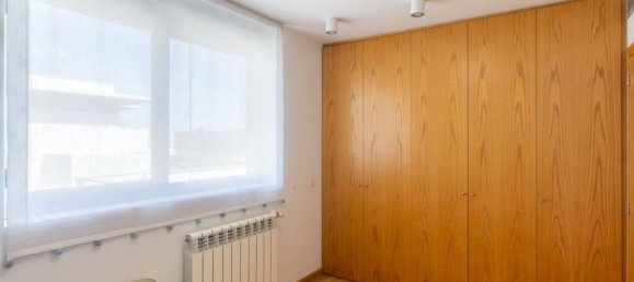 Villa de 4 dormitorios en València, Spain No. 167533 23