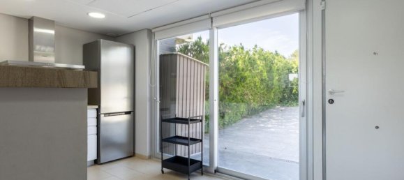 Villa de 4 dormitorios en València, Spain No. 167533 11