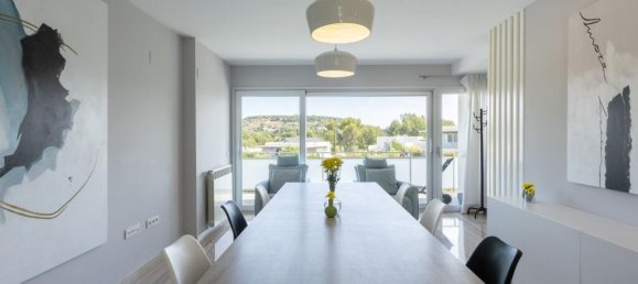 Villa de 4 dormitorios en València, Spain No. 167533 12