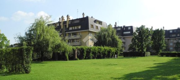 2غرفة شقة في Assago, Italy رقم 338125 2