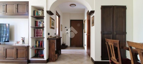 2غرفة شقة في Assago, Italy رقم 338125 6