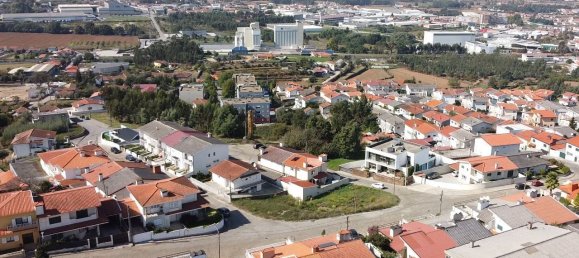 390m² Land in Trofa, Portugal No. 48055 6