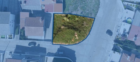 390m² Land in Trofa, Portugal No. 48055 11