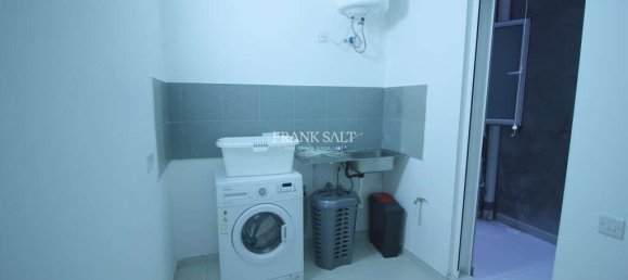 Duplex independente T3 em Zejtun, Malta N.º 6343 6