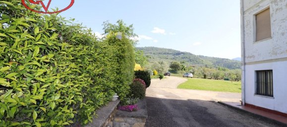 Villa de 6 divisões em Loro Ciuffenna, Italy N.º 232649 5