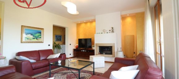 Villa de 6 divisões em Loro Ciuffenna, Italy N.º 232649 19