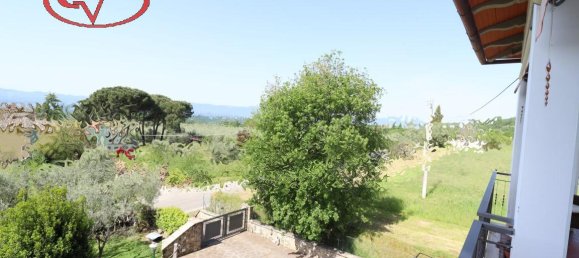 Villa de 6 divisões em Loro Ciuffenna, Italy N.º 232649 28