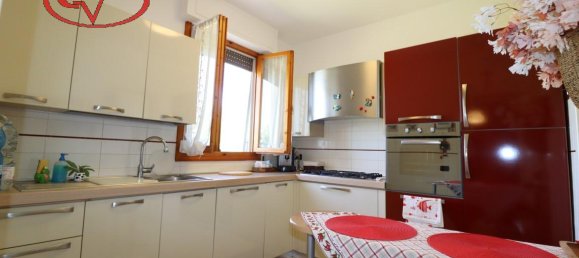 Villa de 6 divisões em Loro Ciuffenna, Italy N.º 232649 22