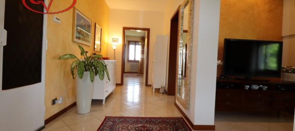 Villa de 6 divisões em Loro Ciuffenna, Italy N.º 232649 36