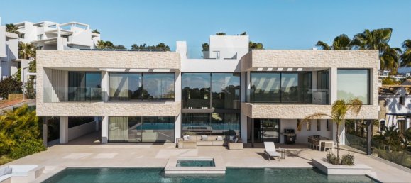 5 Schlafzimmer Villa in Malaga, Spain, Nr. 33632 29