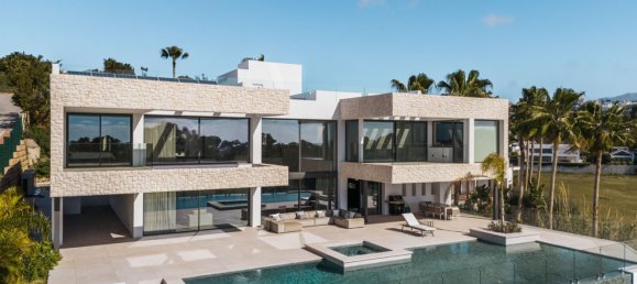 5 Schlafzimmer Villa in Malaga, Spain, Nr. 33632 30