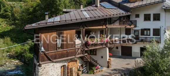 Вилла с 13 спальнями в Мале, Италия № 105568 43