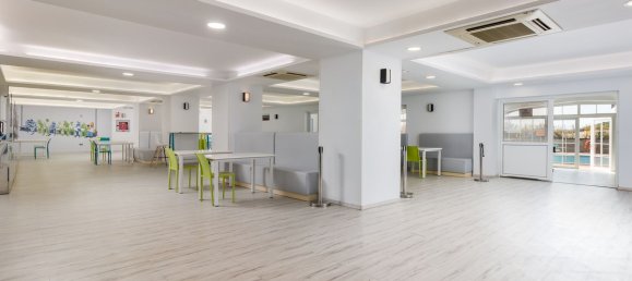 84 Schlafzimmer Hotel in Cadiz, Spain, Nr. 97729 17