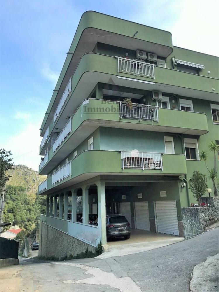 1 Schlafzimmer Wohnung in Palermo, Italy, Nr. 265455